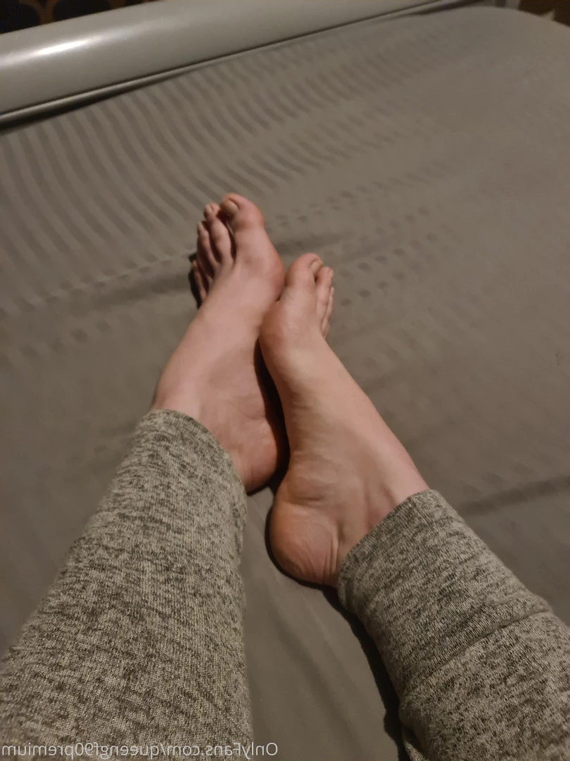 The Foot Queen of England [ queengf90premium ] Onlyfans leaked photo 7145251 on Hotleaks.tv