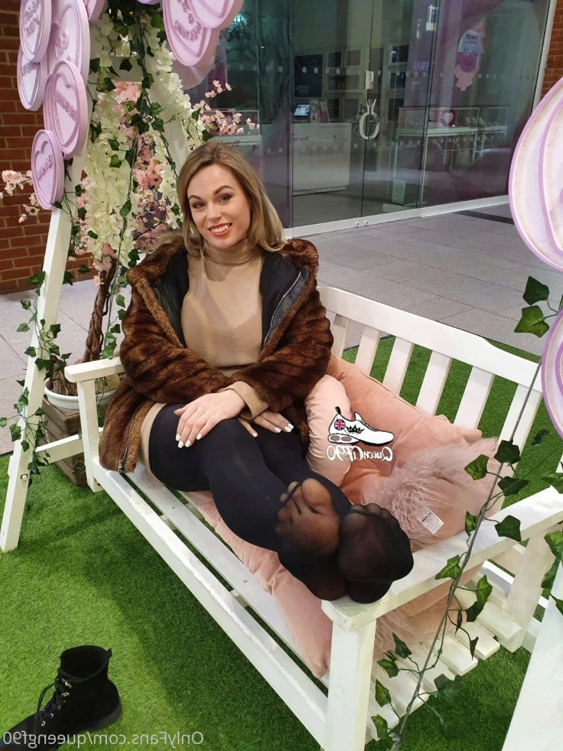 The Foot Queen of England [ queengf90premium ] Onlyfans leaked photo 7147218 on Hotleaks.tv