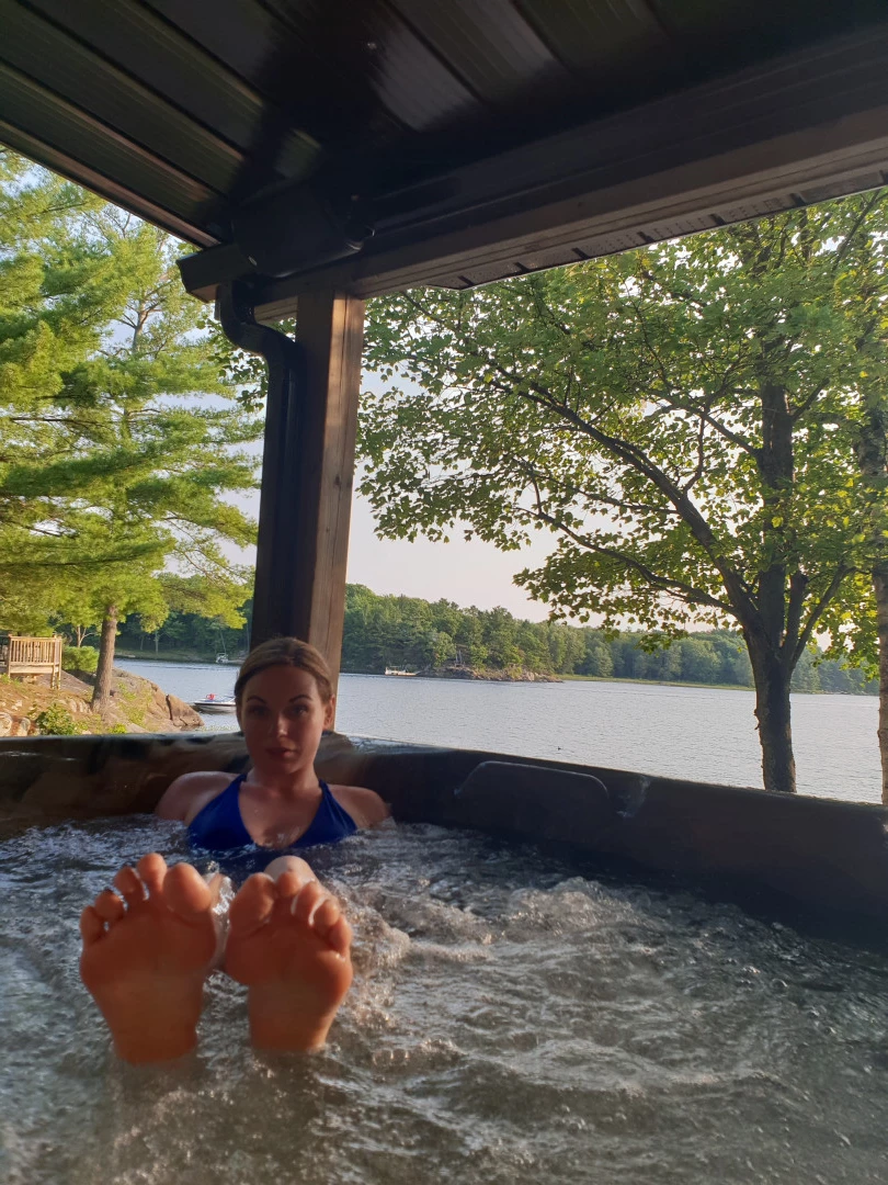 The Foot Queen of England [ queengf90premium ] Onlyfans leaked photo 7152512 on Hotleaks.tv