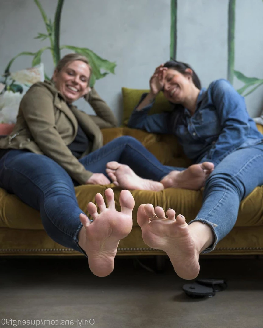 The Foot Queen of England [ queengf90premium ] Onlyfans leaked photo 7153402 on Hotleaks.tv