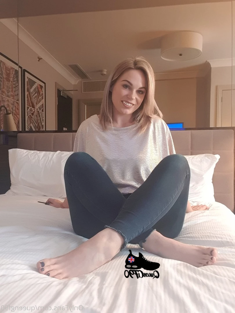 The Foot Queen of England [ queengf90premium ] Onlyfans leaked photo 7154352 on Hotleaks.tv