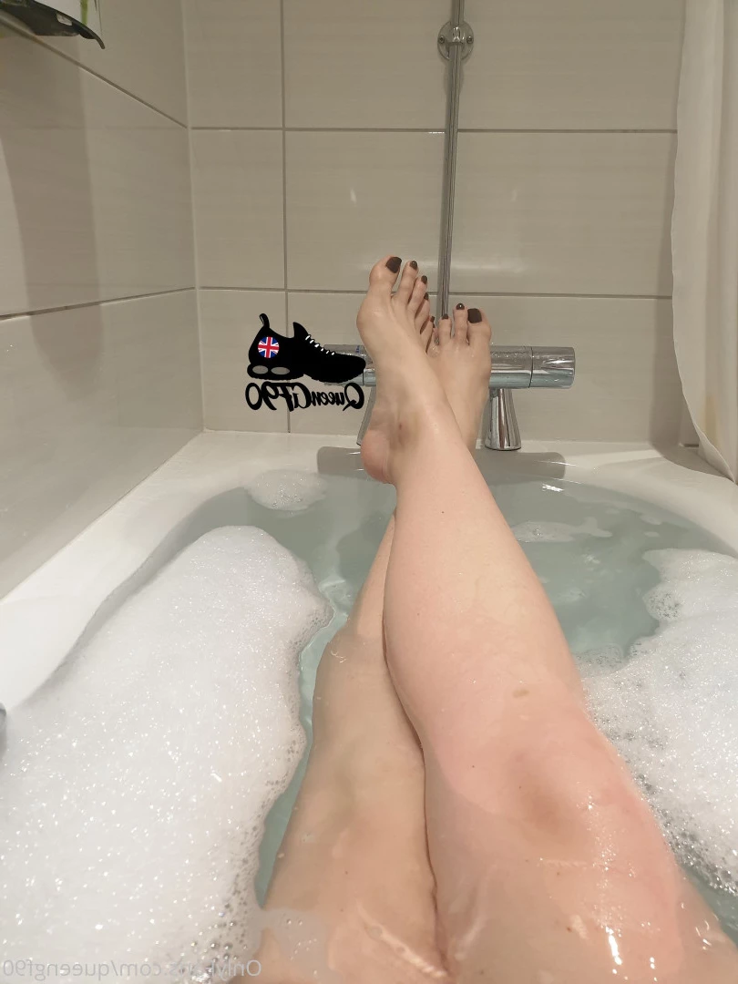 The Foot Queen of England [ queengf90premium ] Onlyfans leaked photo 7154385 on Hotleaks.tv