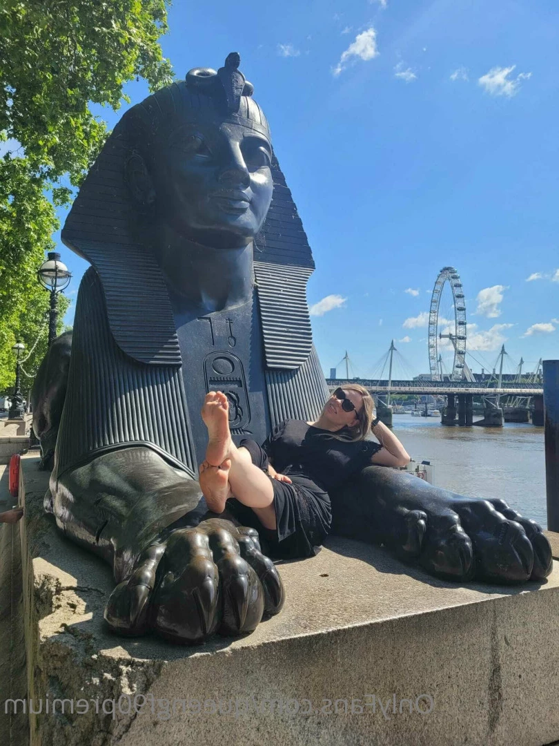 The Foot Queen of England [ queengf90premium ] Onlyfans leaked photo 7155227 on Hotleaks.tv