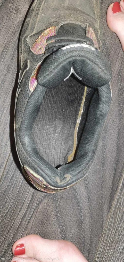 The Foot Queen of England [ queengf90premium ] Onlyfans leaked photo 7155929 on Hotleaks.tv