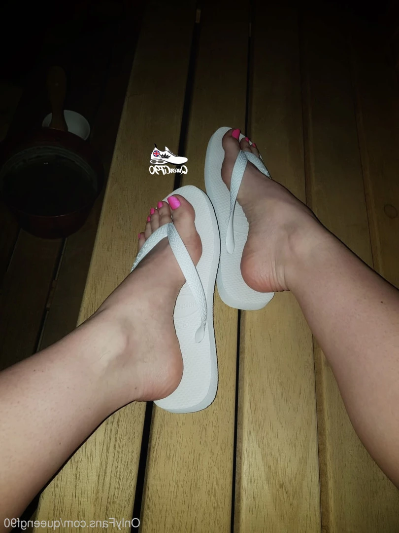 The Foot Queen of England [ queengf90premium ] Onlyfans leaked photo 7157958 on Hotleaks.tv