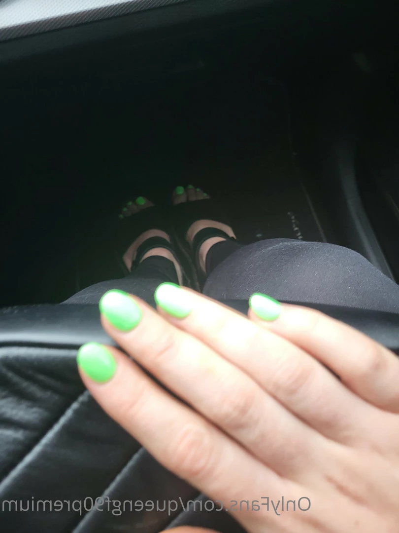 The Foot Queen of England [ queengf90premium ] Onlyfans leaked photo 7160043 on Hotleaks.tv
