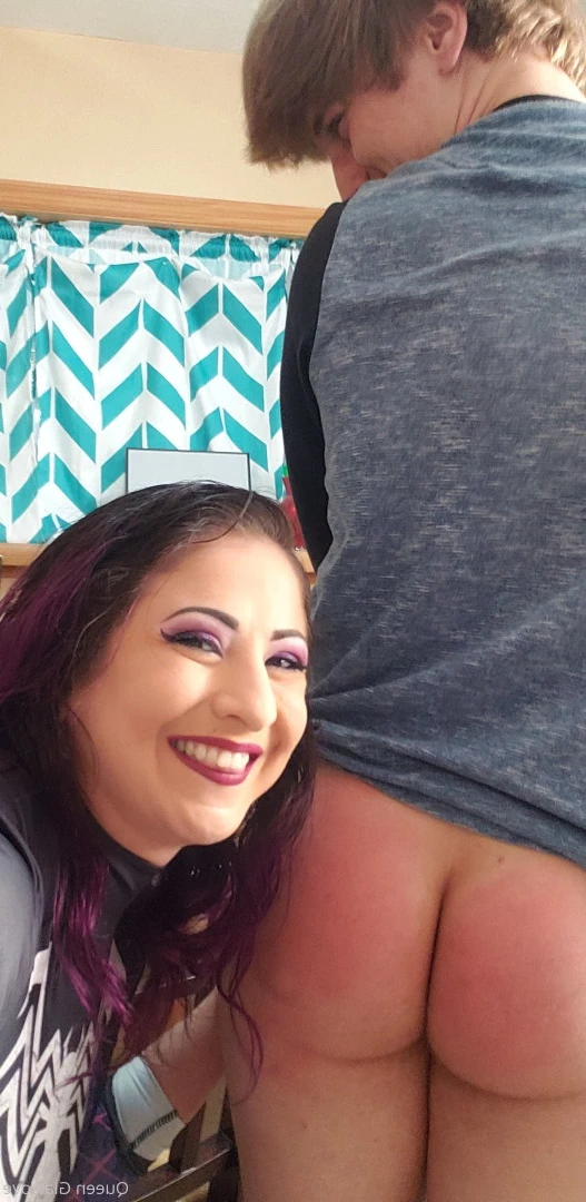 👑Queen Gia Love👑 [ queengialove ] Onlyfans leaked photo 6799987 on Hotleaks.tv