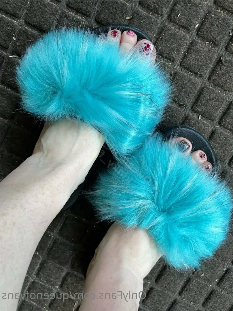 Queen_of_Vans [ queenofvans ] Onlyfans leaked photo 7290066 on Hotleaks.tv