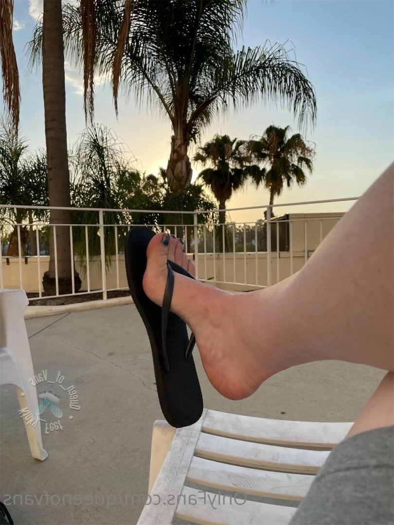 Queen_of_Vans [ queenofvans ] Onlyfans leaked photo 7290170 on Hotleaks.tv