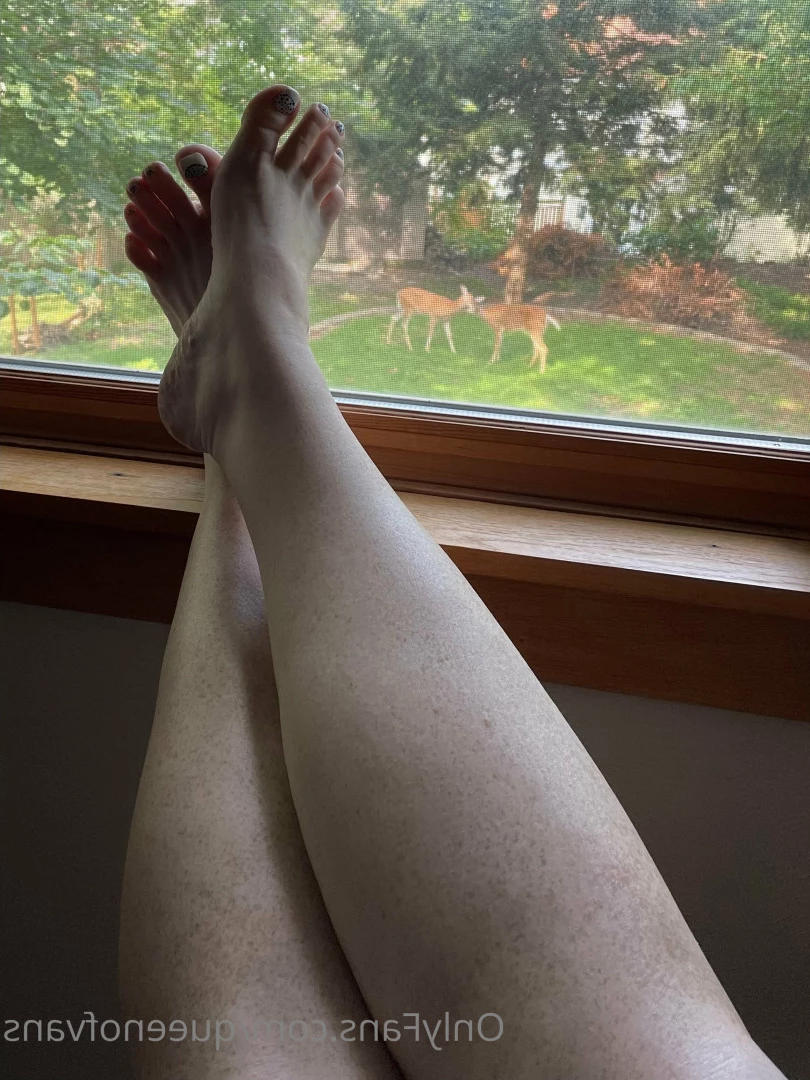 Queen_of_Vans [ queenofvans ] Onlyfans leaked photo 7290419 on Hotleaks.tv