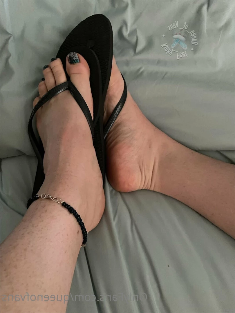 Queen_of_Vans [ queenofvans ] Onlyfans leaked photo 7290842 on Hotleaks.tv