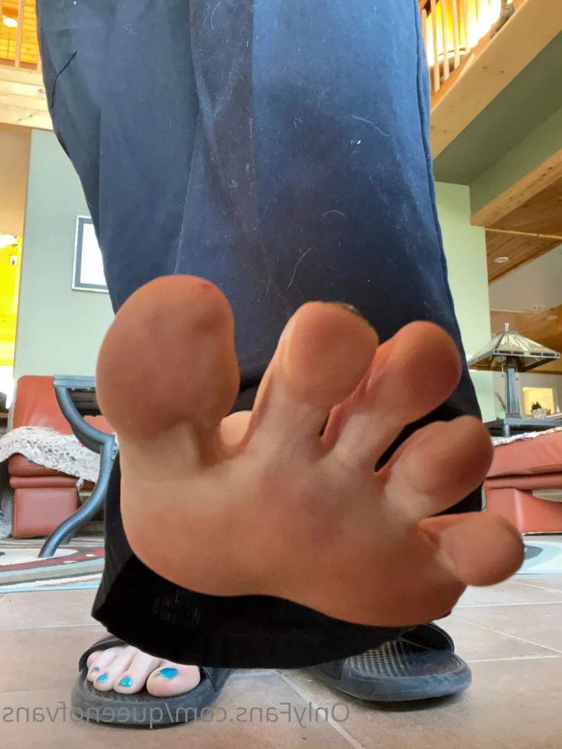 Queen_of_Vans [ queenofvans ] Onlyfans leaked photo 7290875 on Hotleaks.tv