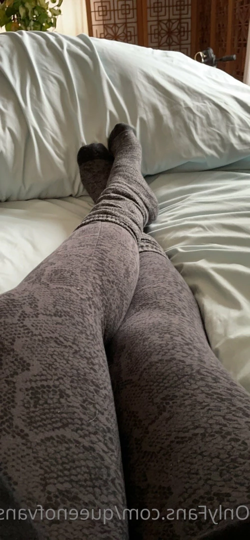 Queen_of_Vans [ queenofvans ] Onlyfans leaked photo 7290946 on Hotleaks.tv