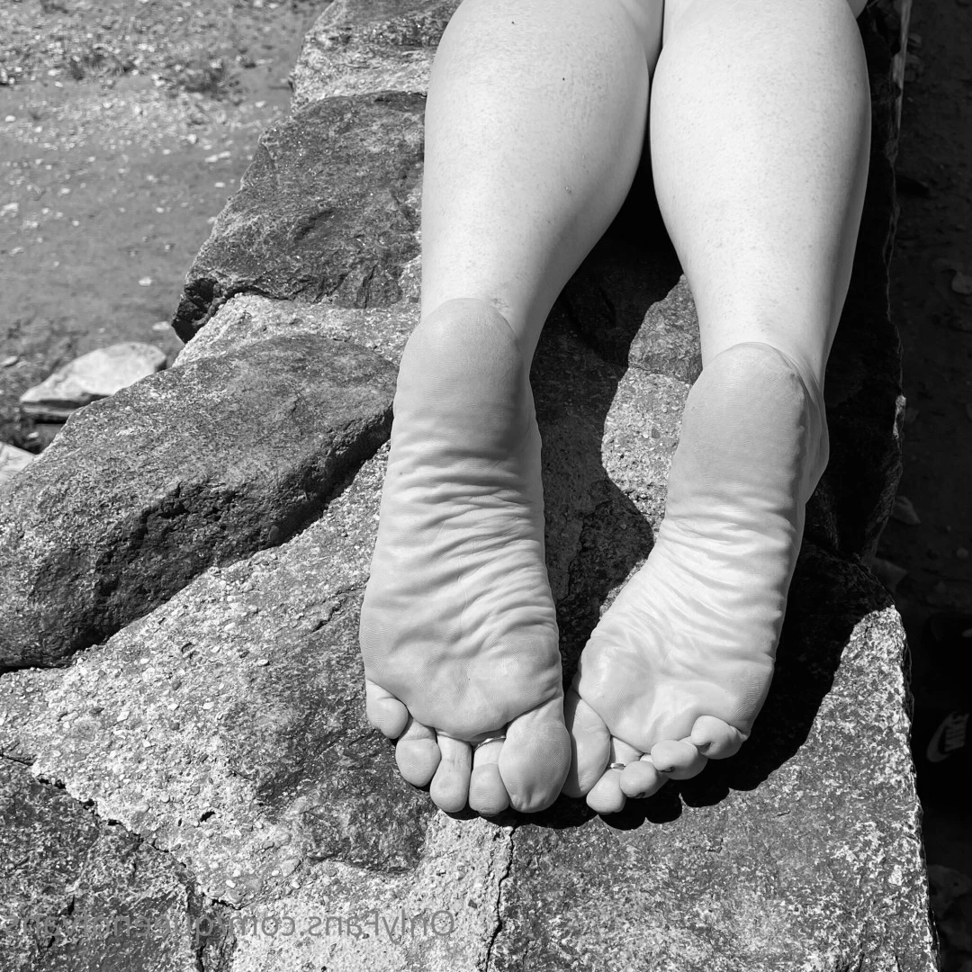 Queen_of_Vans [ queenofvans ] Onlyfans leaked photo 7291522 on Hotleaks.tv
