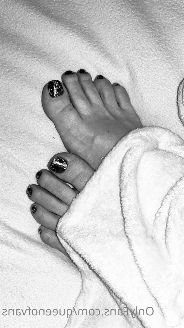 Queen_of_Vans [ queenofvans ] Onlyfans leaked photo 7291806 on Hotleaks.tv
