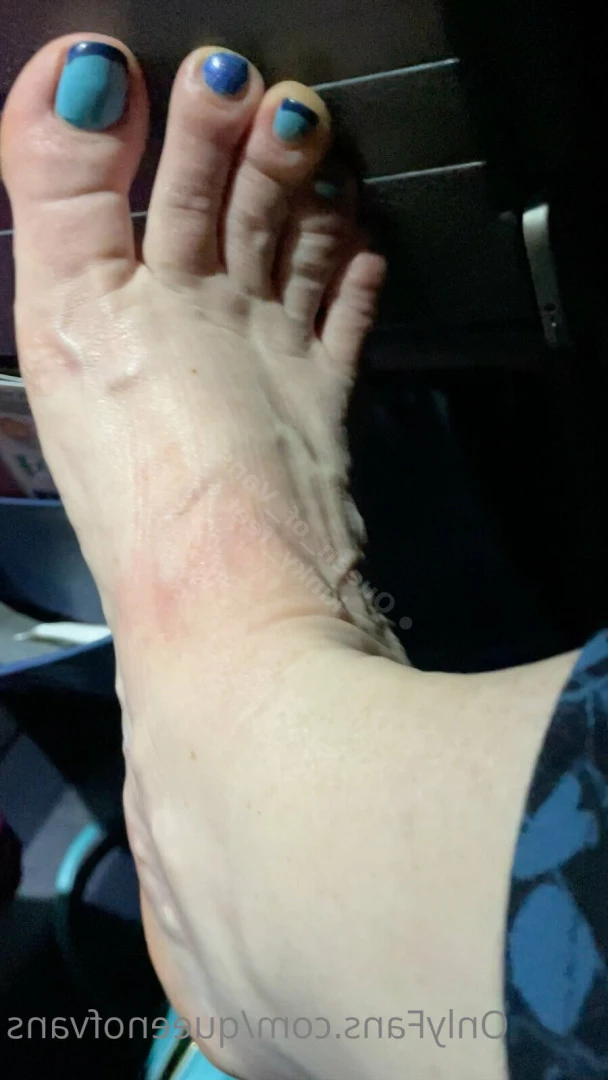 Queen_of_Vans [ queenofvans ] Onlyfans leaked photo 7291884 on Hotleaks.tv