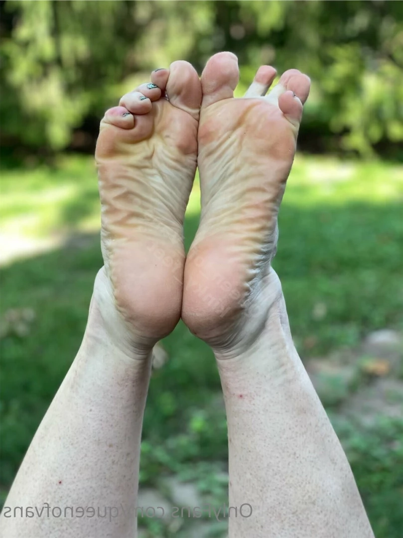 Queen_of_Vans [ queenofvans ] Onlyfans leaked photo 7292408 on Hotleaks.tv