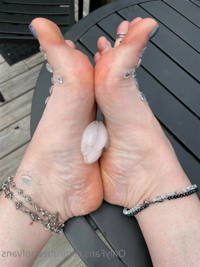Queen_of_Vans [ queenofvans ] Onlyfans leaked photo 7292420 on Hotleaks.tv