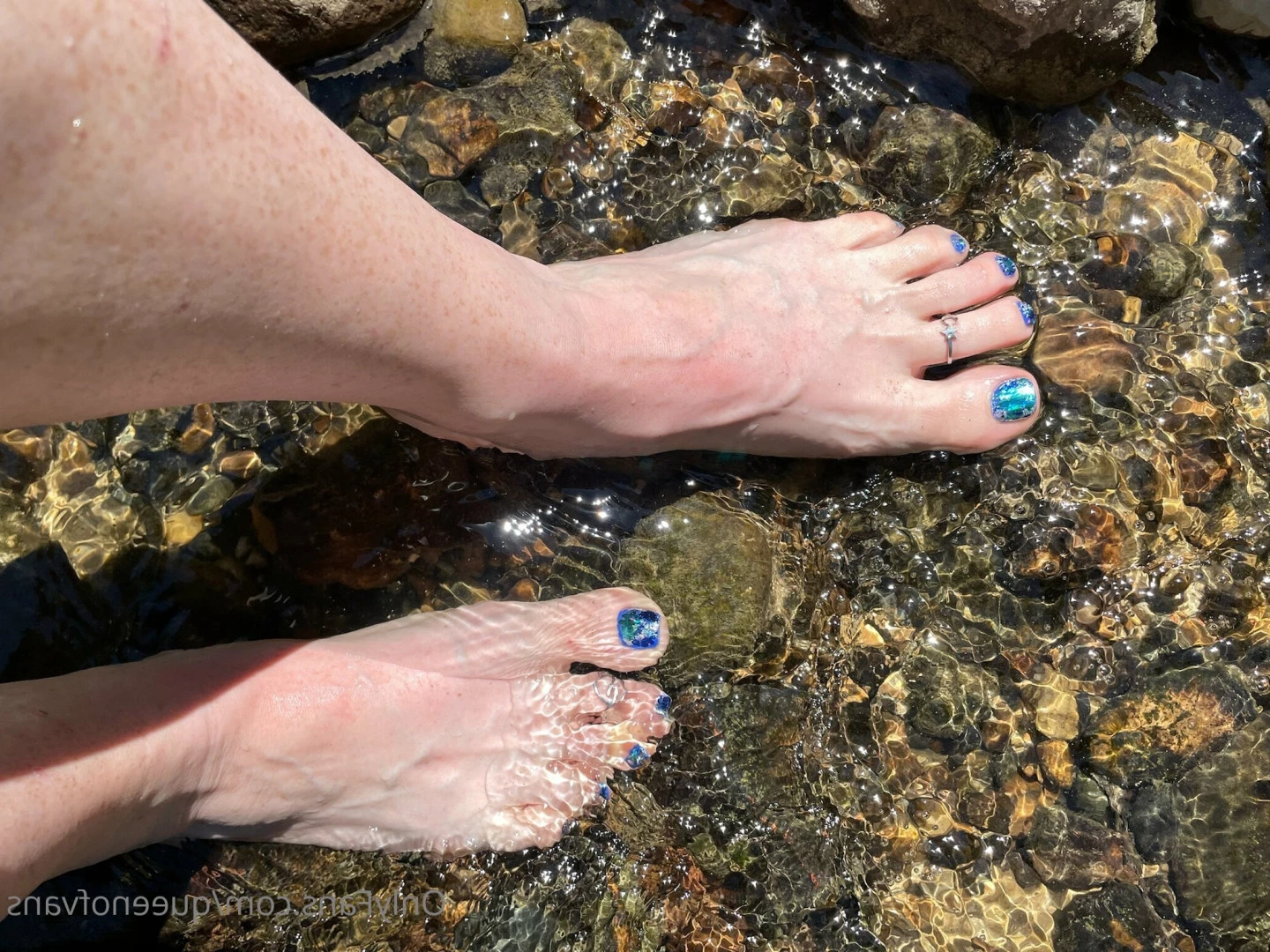 Queen_of_Vans [ queenofvans ] Onlyfans leaked photo 7292430 on Hotleaks.tv