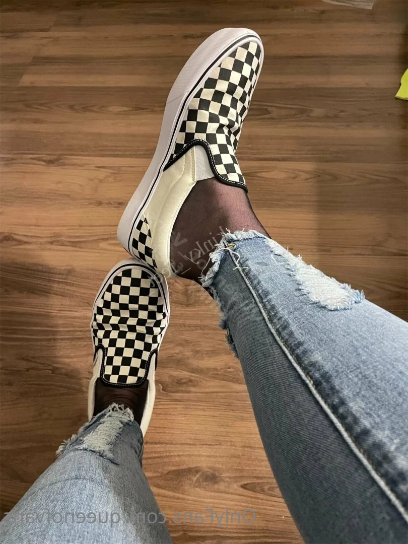 Queen_of_Vans [ queenofvans ] Onlyfans leaked photo 7292483 on Hotleaks.tv