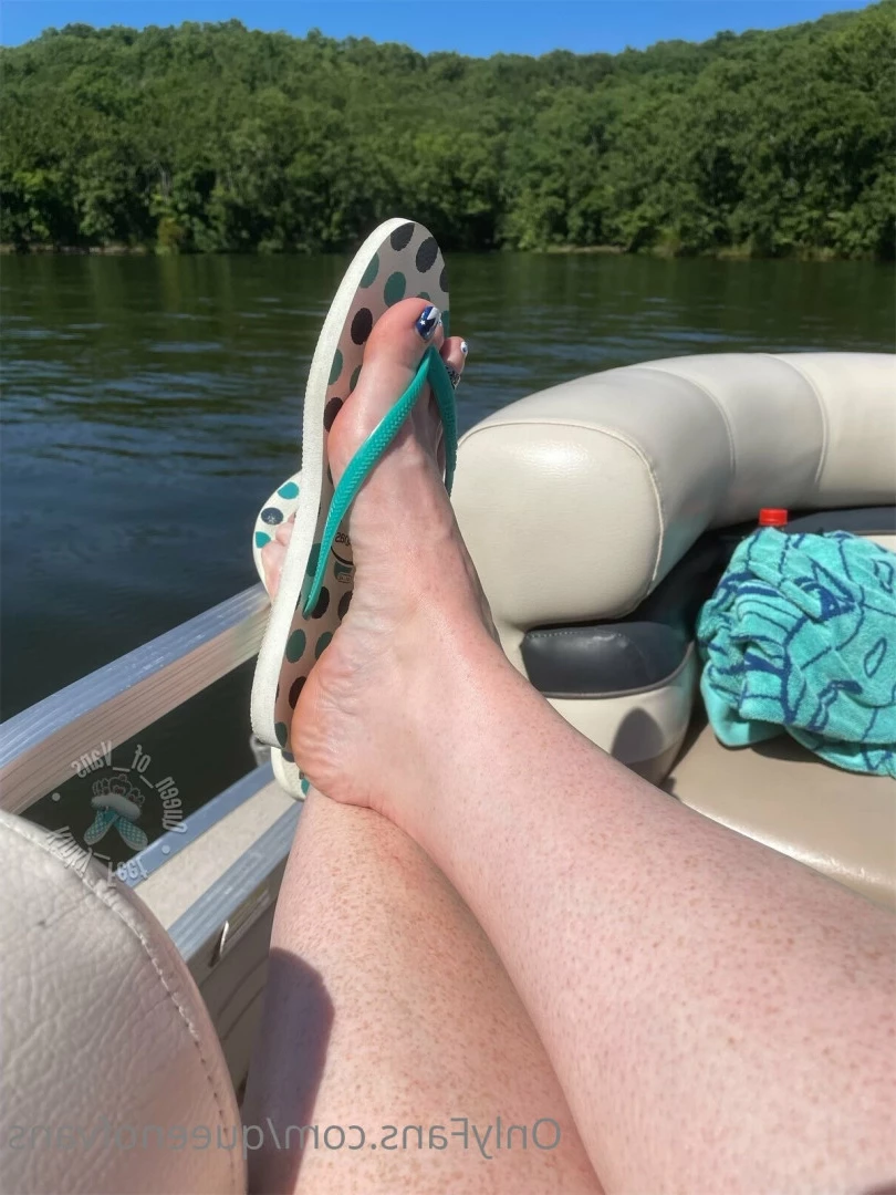 Queen_of_Vans [ queenofvans ] Onlyfans leaked photo 7292571 on Hotleaks.tv