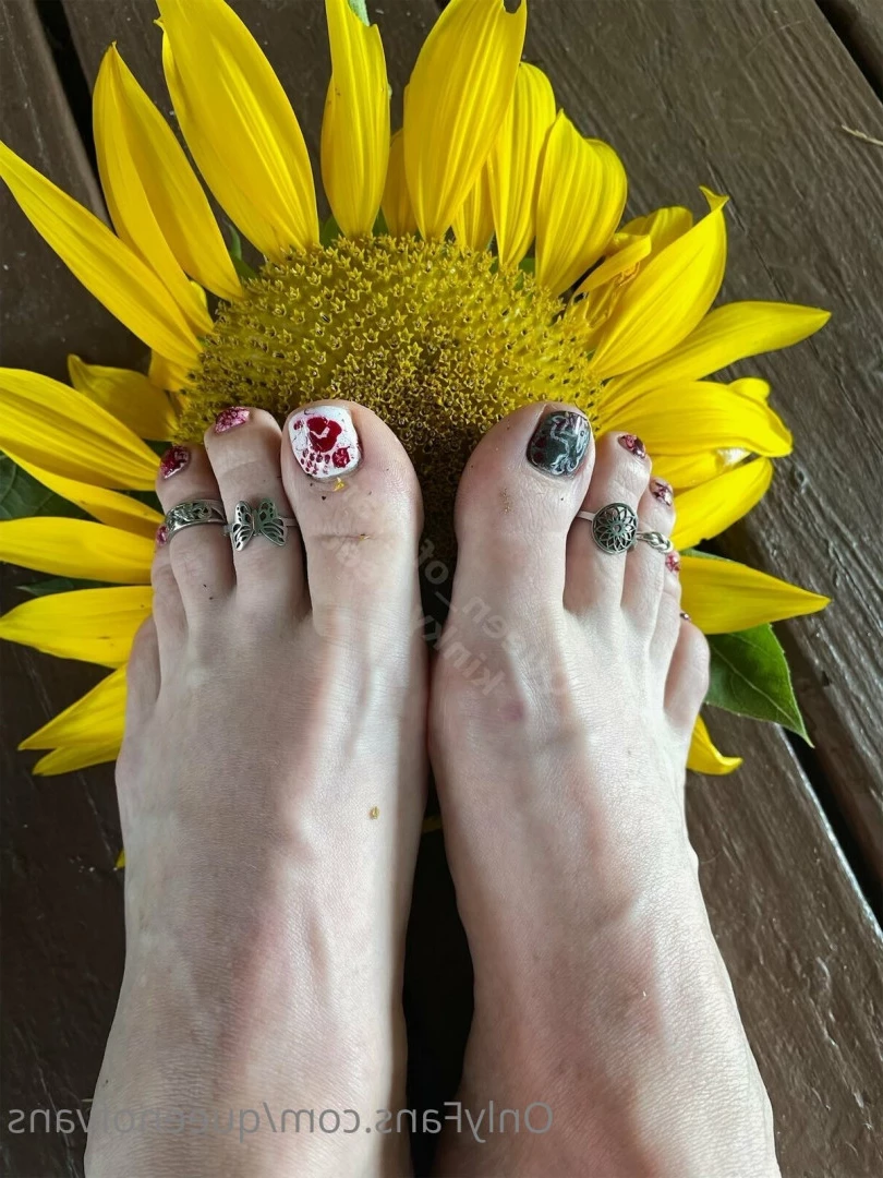 Queen_of_Vans [ queenofvans ] Onlyfans leaked photo 7292750 on Hotleaks.tv