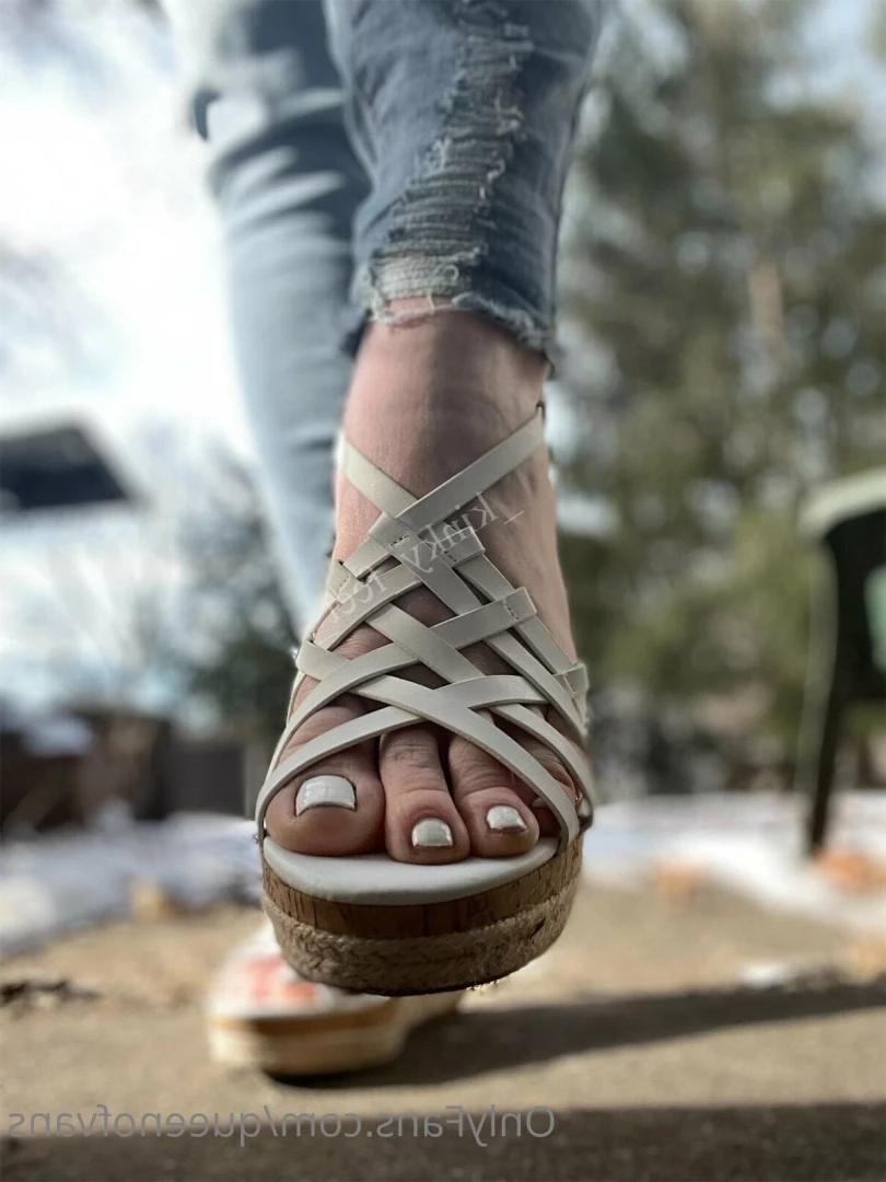 Queen_of_Vans [ queenofvans ] Onlyfans leaked photo 7293059 on Hotleaks.tv