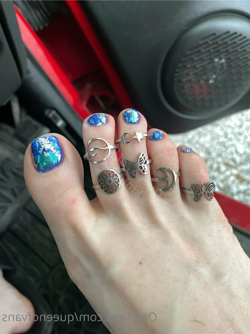 Queen_of_Vans [ queenofvans ] Onlyfans leaked photo 7293069 on Hotleaks.tv