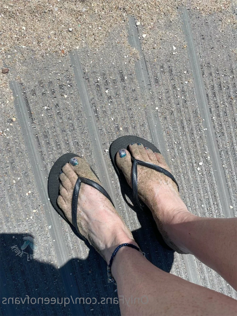 Queen_of_Vans [ queenofvans ] Onlyfans leaked photo 7293158 on Hotleaks.tv
