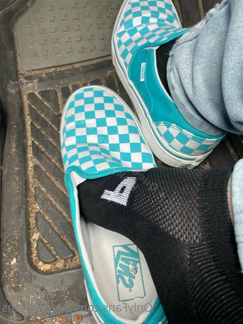 Queen_of_Vans [ queenofvans ] Onlyfans leaked photo 7293236 on Hotleaks.tv