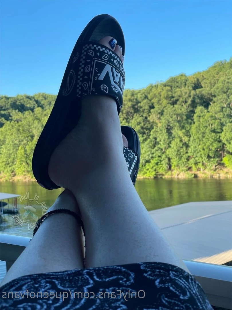 Queen_of_Vans [ queenofvans ] Onlyfans leaked photo 7293377 on Hotleaks.tv