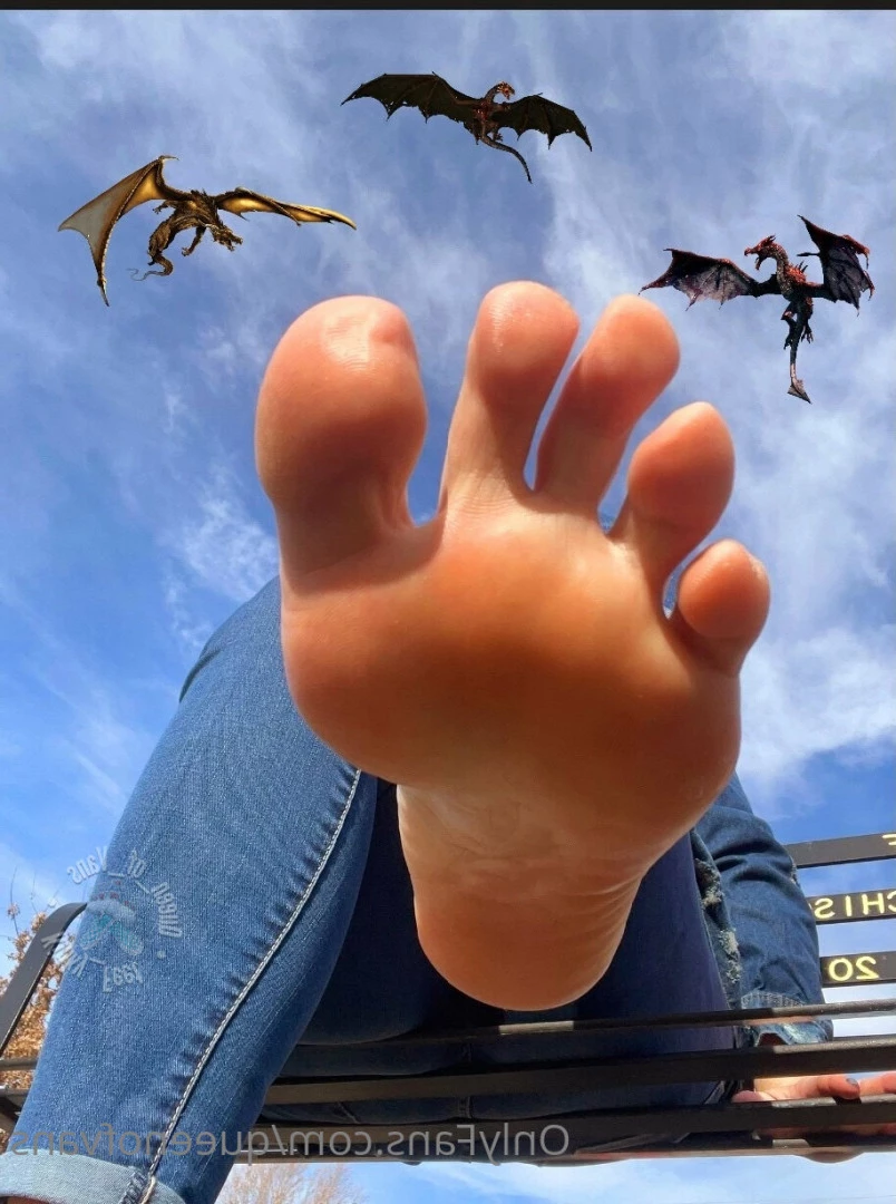 Queen_of_Vans [ queenofvans ] Onlyfans leaked photo 7293821 on Hotleaks.tv