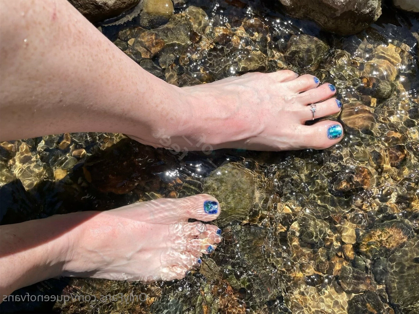 Queen_of_Vans [ queenofvans ] Onlyfans leaked photo 7293882 on Hotleaks.tv