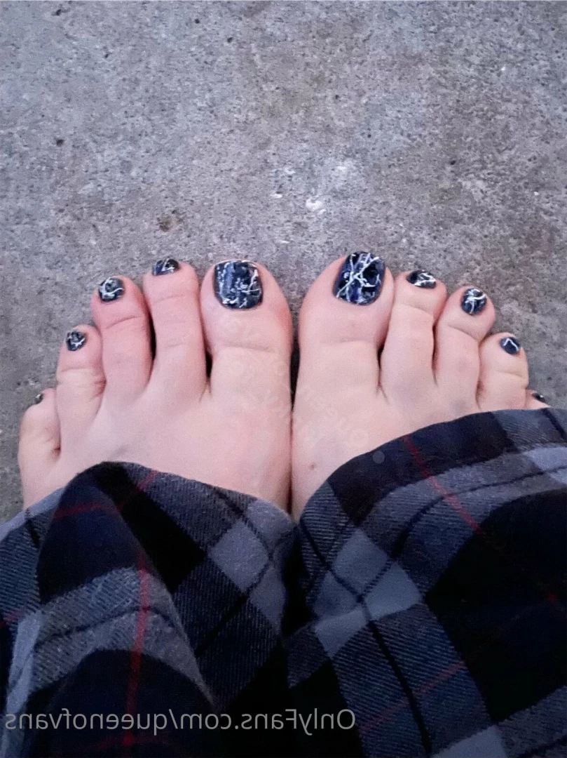Queen_of_Vans [ queenofvans ] Onlyfans leaked photo 7294279 on Hotleaks.tv