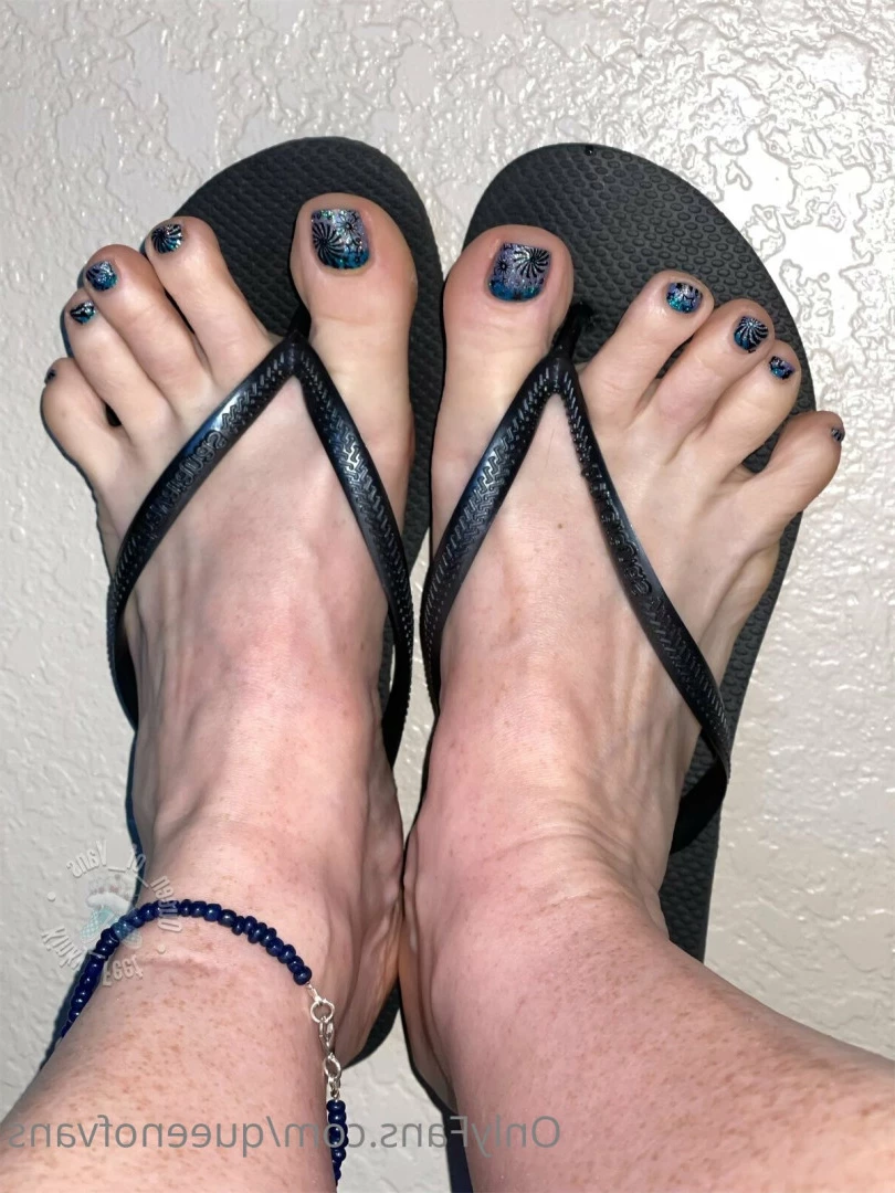 Queen_of_Vans [ queenofvans ] Onlyfans leaked photo 7294421 on Hotleaks.tv