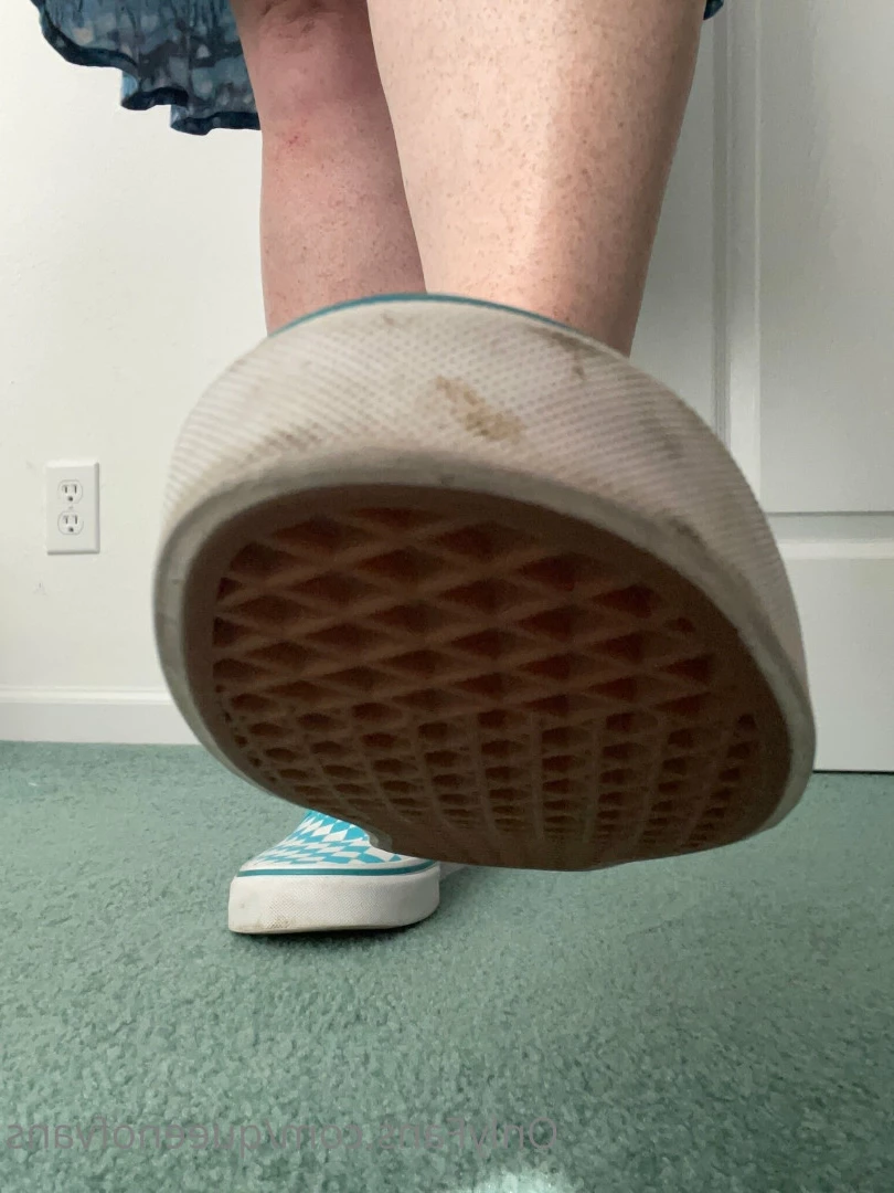 Queen_of_Vans [ queenofvans ] Onlyfans leaked photo 7294704 on Hotleaks.tv