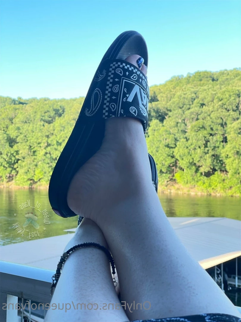 Queen_of_Vans [ queenofvans ] Onlyfans leaked photo 7294713 on Hotleaks.tv