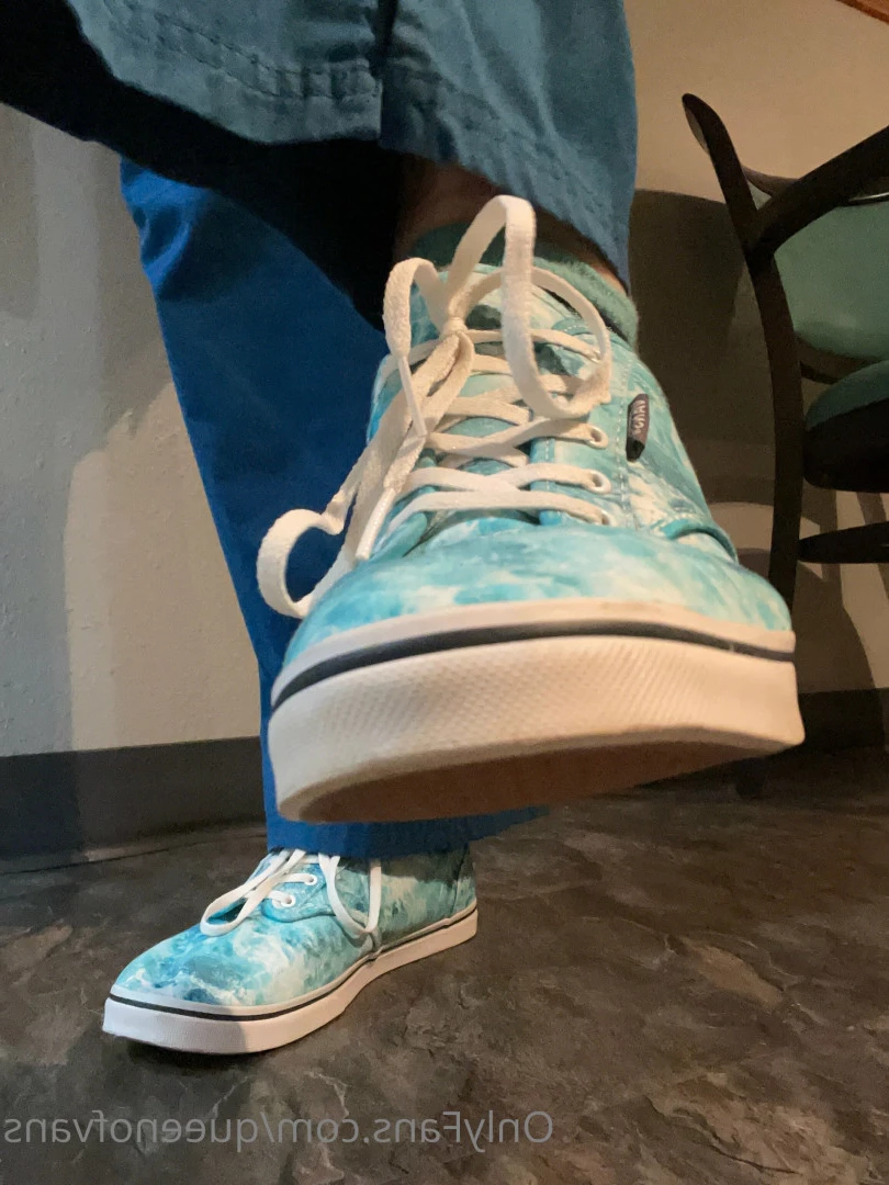 Queen_of_Vans [ queenofvans ] Onlyfans leaked photo 7294788 on Hotleaks.tv