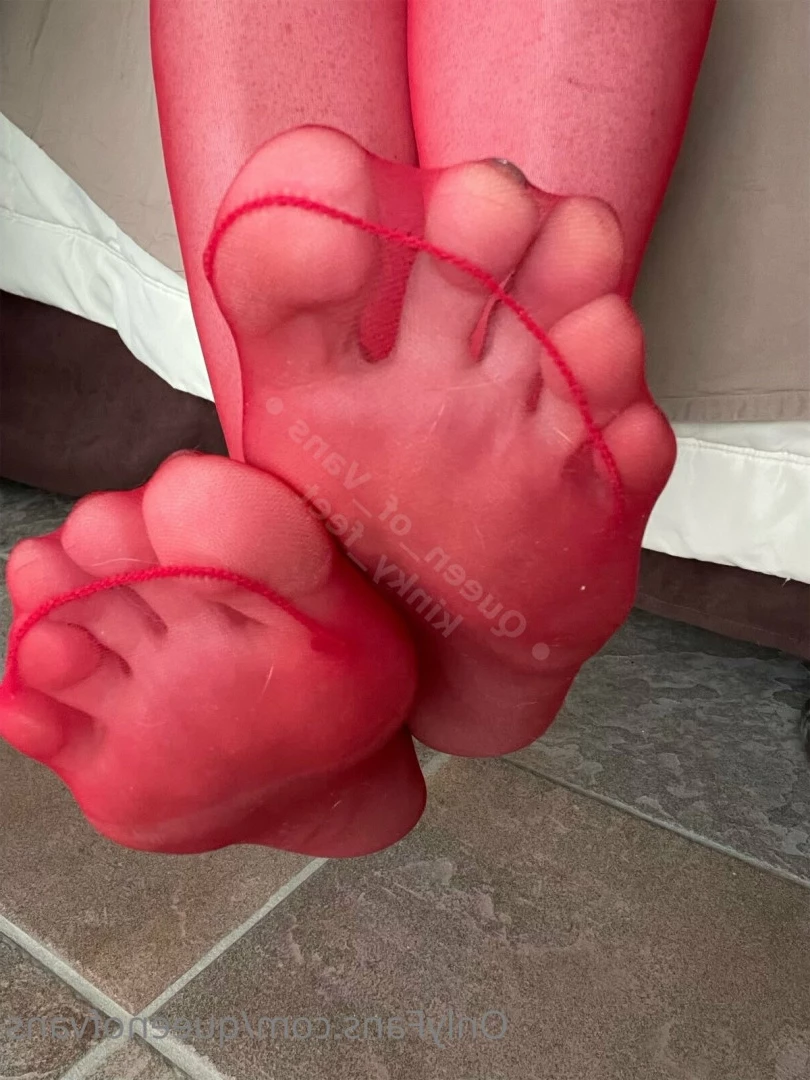 Queen_of_Vans [ queenofvans ] Onlyfans leaked photo 7294991 on Hotleaks.tv