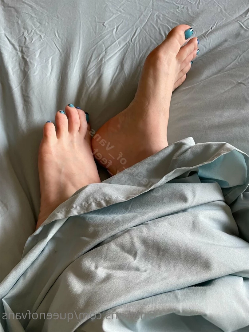 Queen_of_Vans [ queenofvans ] Onlyfans leaked photo 7295274 on Hotleaks.tv