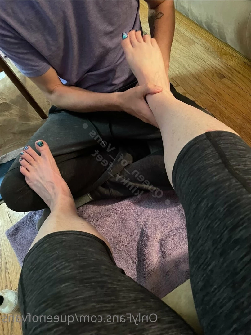 Queen_of_Vans [ queenofvans ] Onlyfans leaked photo 7295695 on Hotleaks.tv