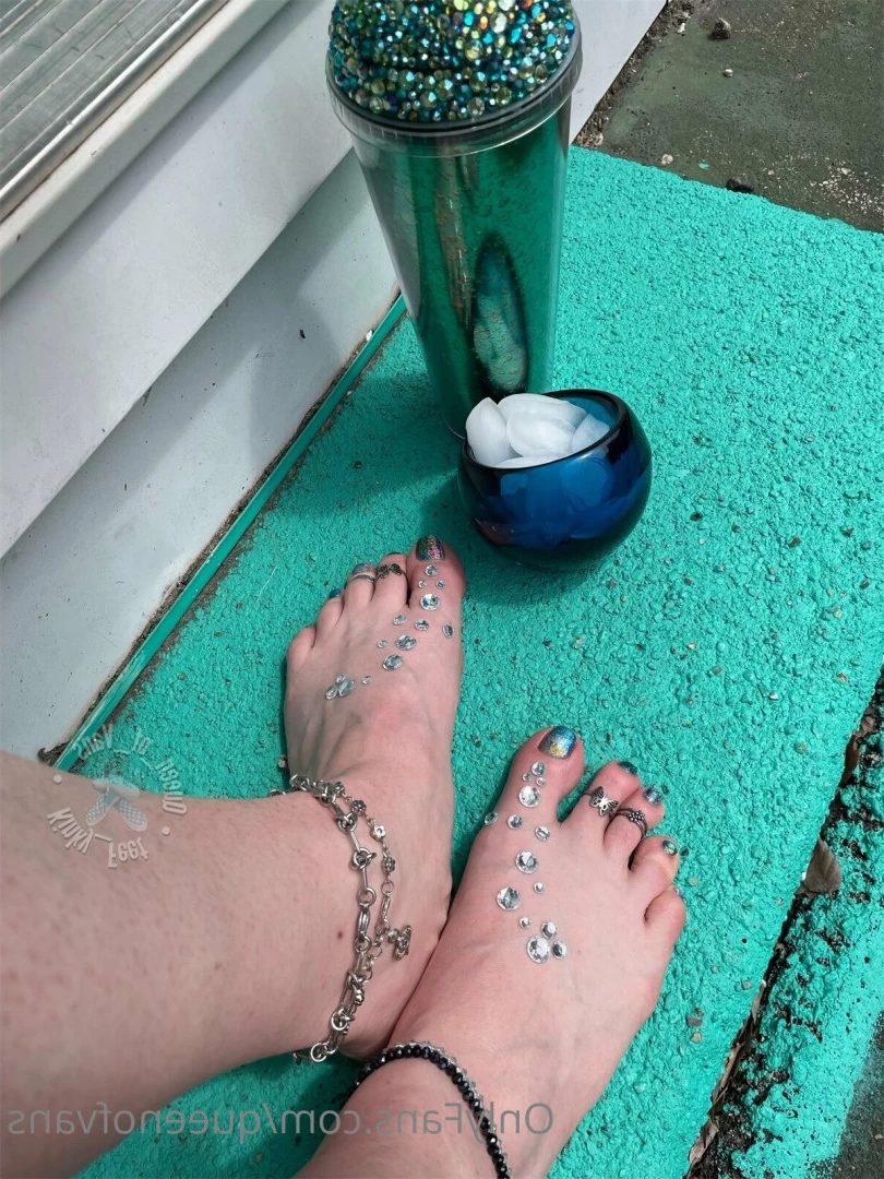 Queen_of_Vans [ queenofvans ] Onlyfans leaked photo 7295882 on Hotleaks.tv