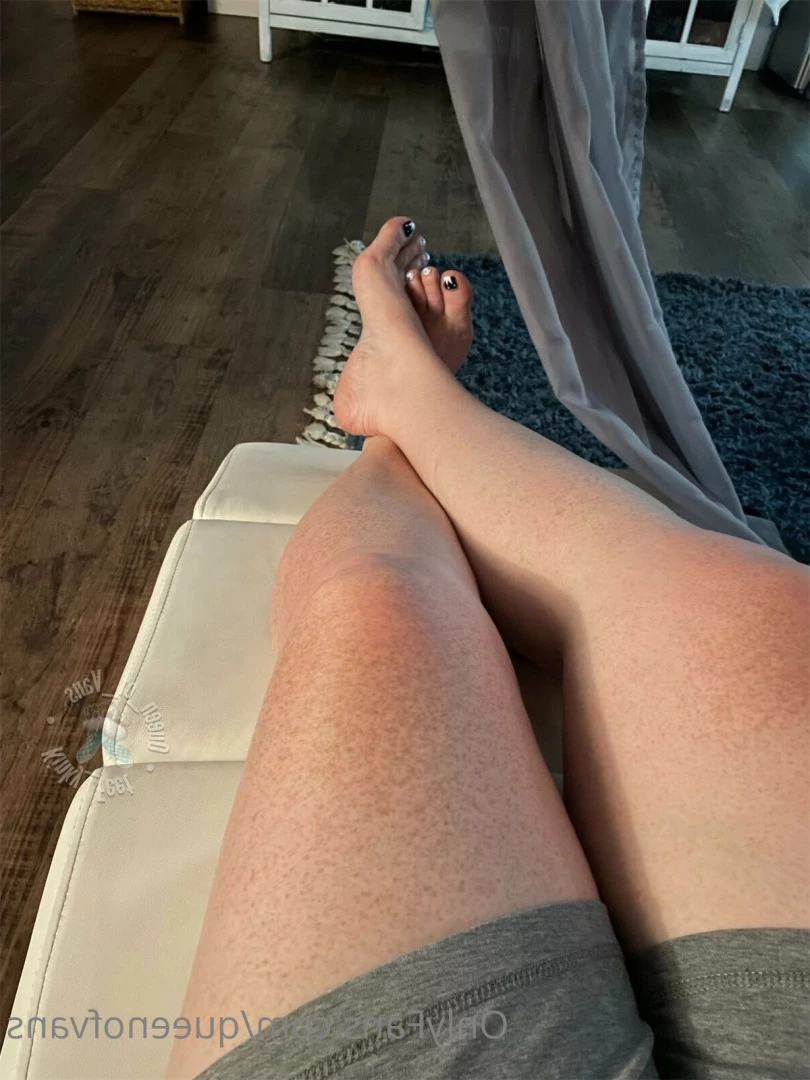 Queen_of_Vans [ queenofvans ] Onlyfans leaked photo 7295910 on Hotleaks.tv