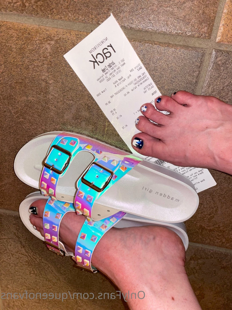 Queen_of_Vans [ queenofvans ] Onlyfans leaked photo 7295922 on Hotleaks.tv