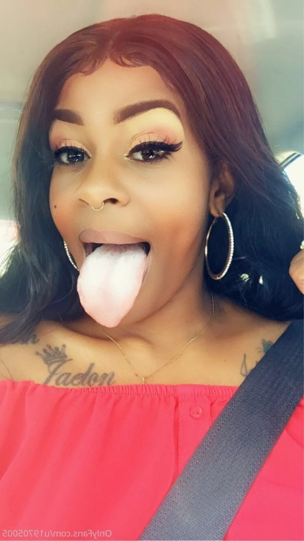 queensizesexyfeet Onlyfans leaked photo 7142584 on Hotleaks.tv