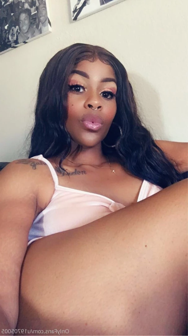 queensizesexyfeet Onlyfans leaked photo 7143292 on Hotleaks.tv