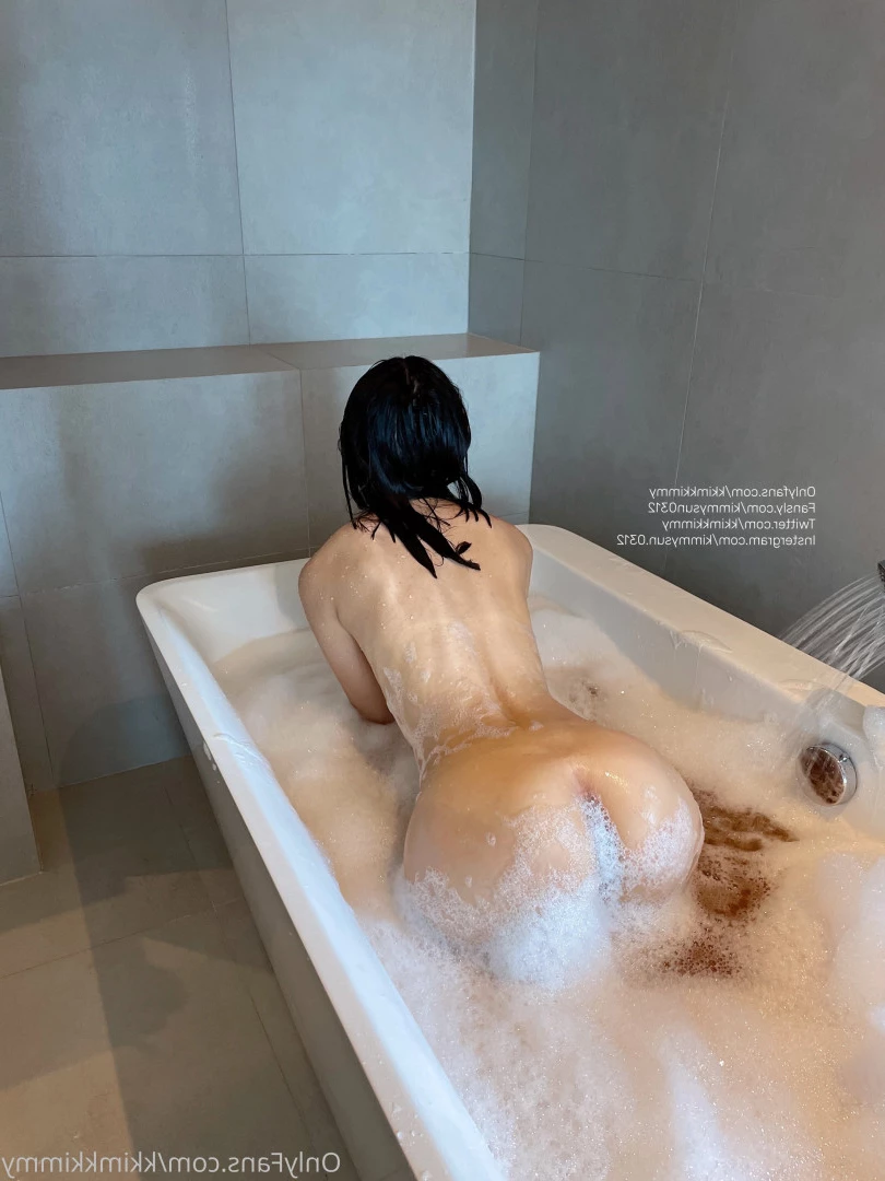 Sun Kim premium account [ kkimkkimmy ] Onlyfans leaked photo 6258472 on Hotleaks.tv