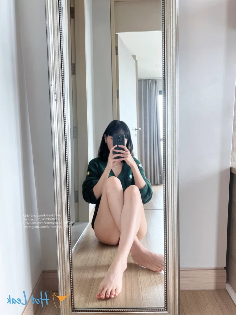 Sun Kim premium account [ kkimkkimmy ] Onlyfans leaked photo 12391089 on Hotleaks.tv