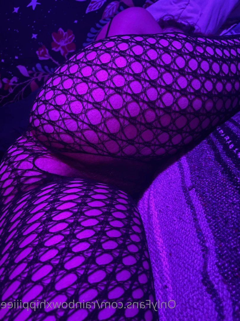 Rainbow Hippie 🌞 [ rainbowxhippiiiee ] Onlyfans leaked photo 7367744 on Hotleaks.tv