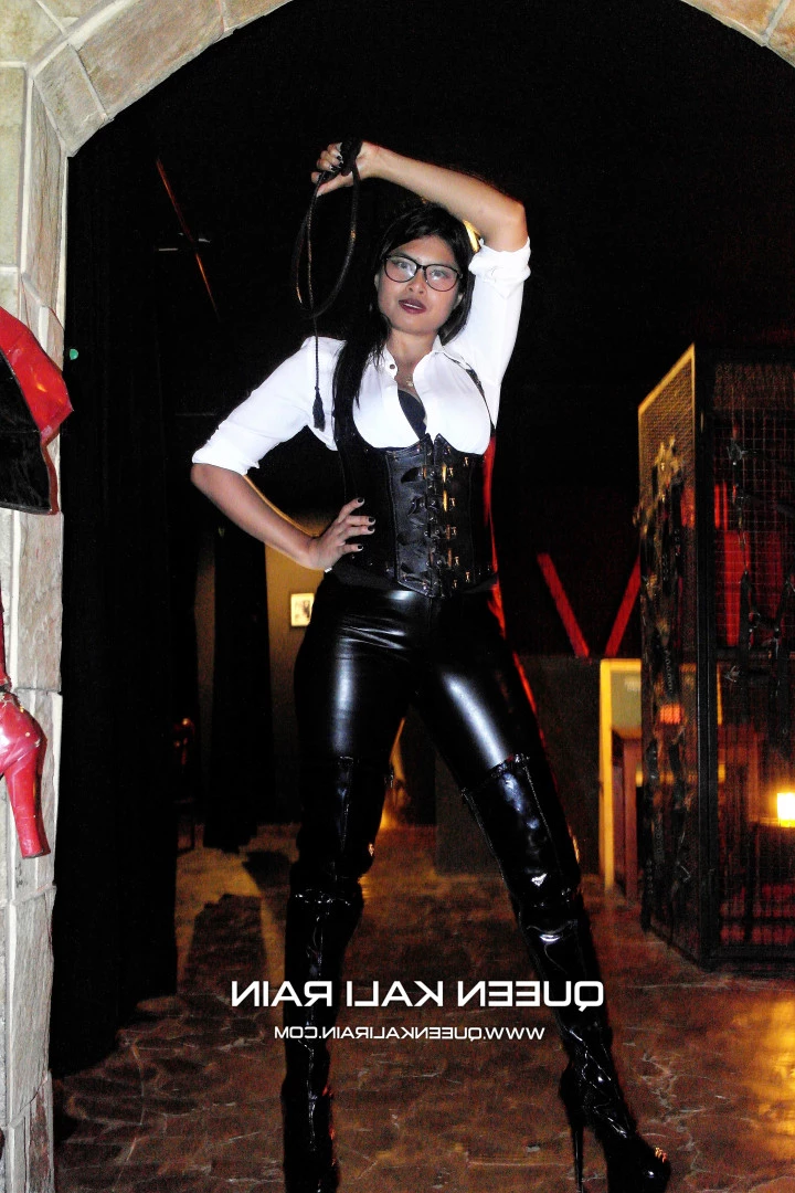 Queen Kali Rain [ rainqueenkali ] Onlyfans leaked photo 6699645 on Hotleaks.tv